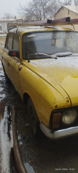 Moskivich 412 sotiladi