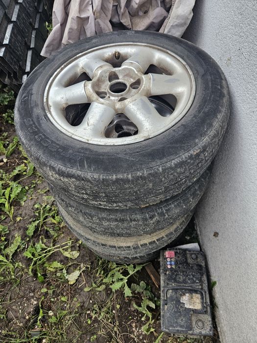 4 jante cu tot cu anvelope ,4x100, renault scenic ,Logan, etc   500lei