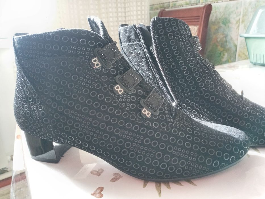 Весенние полусапожки