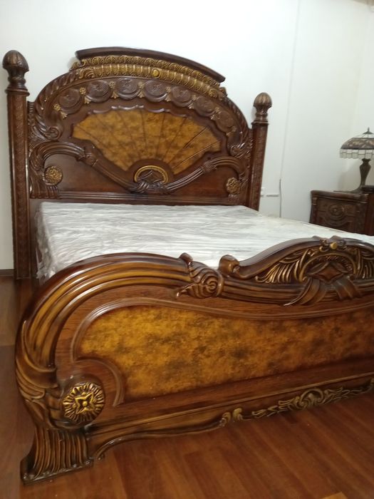 Xitoy spalniy garnitur sotiladi