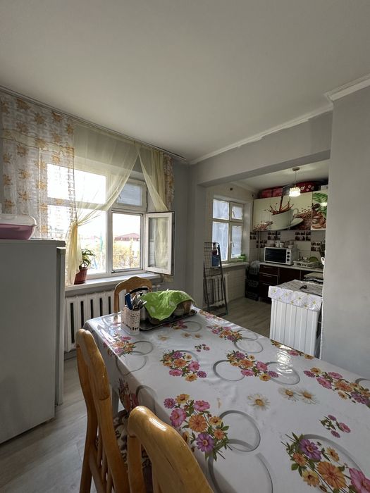 4 комн Желтоқсан 2дом