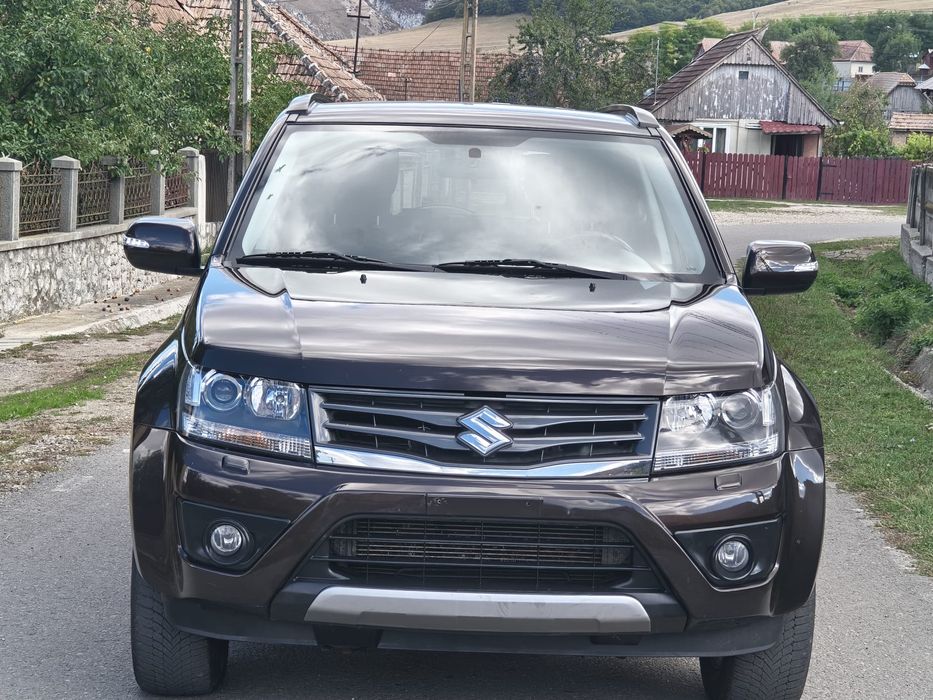 Suzuki grand vitara Diesel 1900cm  Confort  Euro 5.