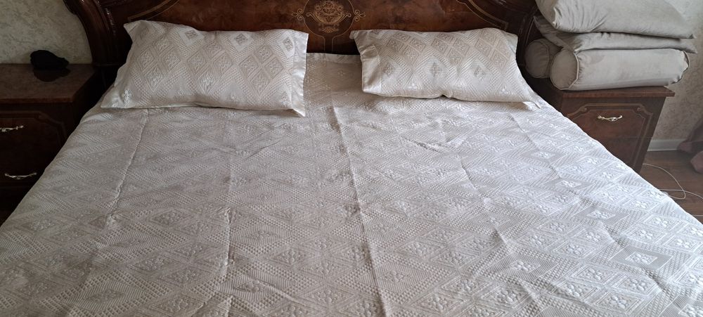 Продам покрывало