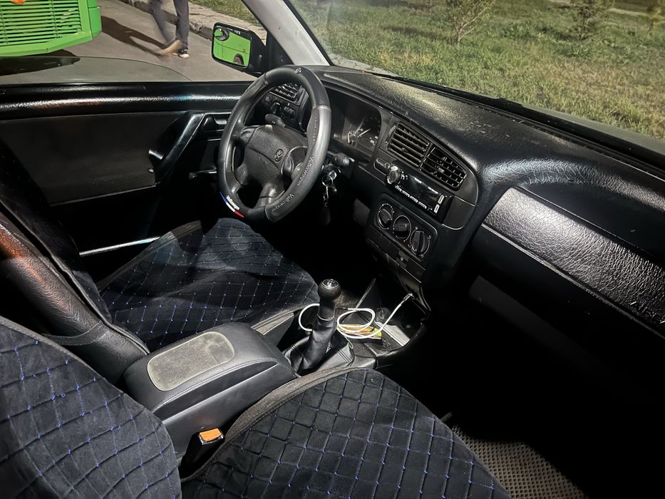 Продажа GOLF 3 1.6