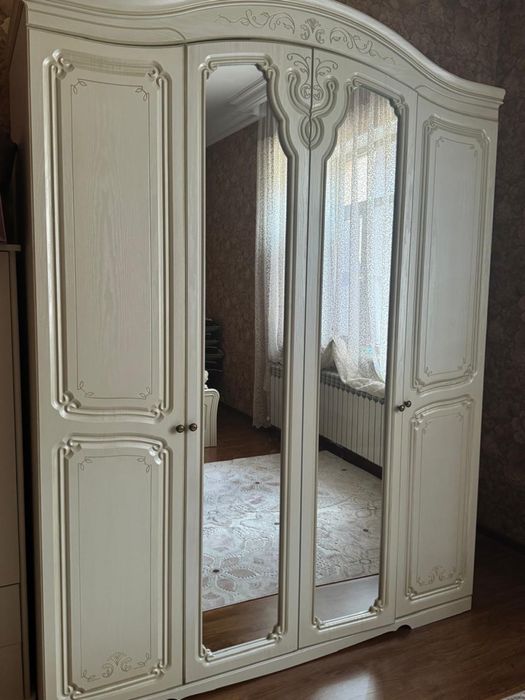 Шифонер 4-х дверный