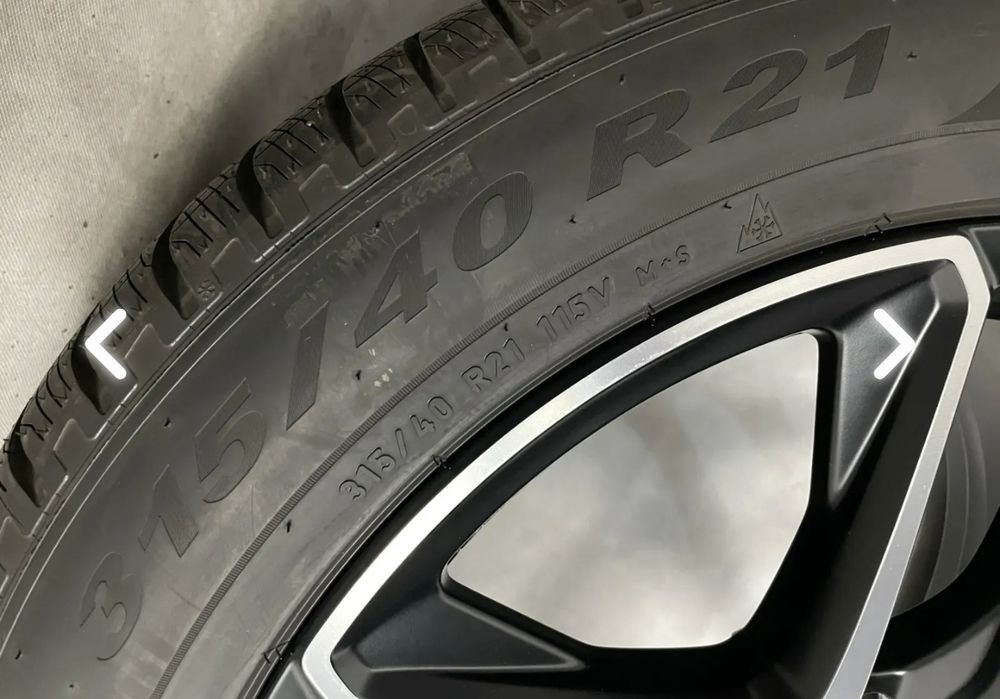 ОРИГИНАЛНИ AMG 21” GLE 53  Pirelli Winter