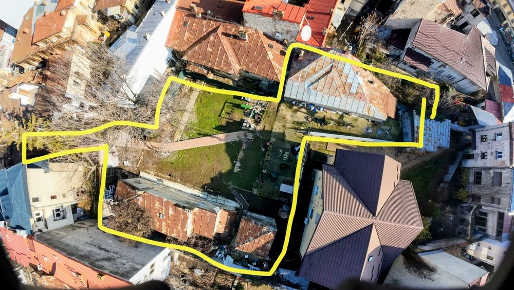 Proprietar vând teren 1000mp Parcul Izvorul Rece