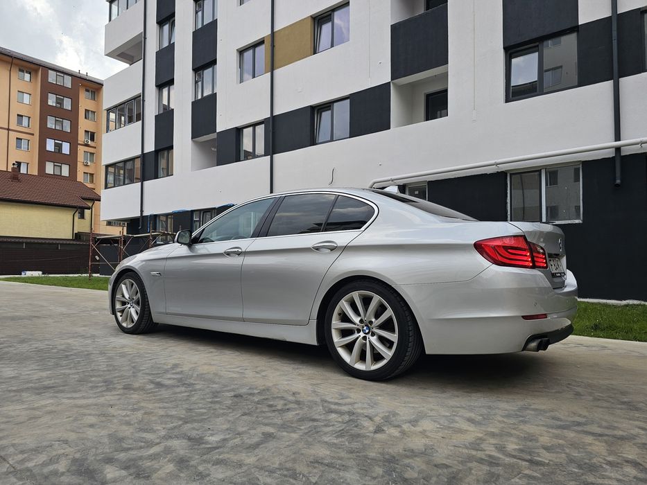 BMW 5 Series 2011 — imagine 5