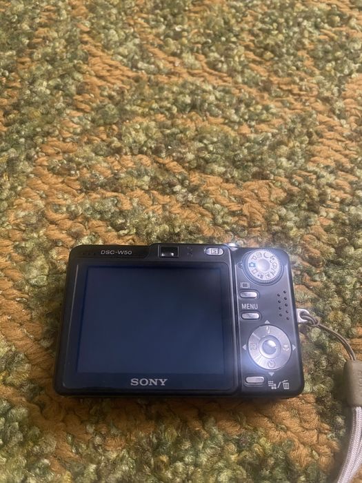 Sony  DSC-W50  90$