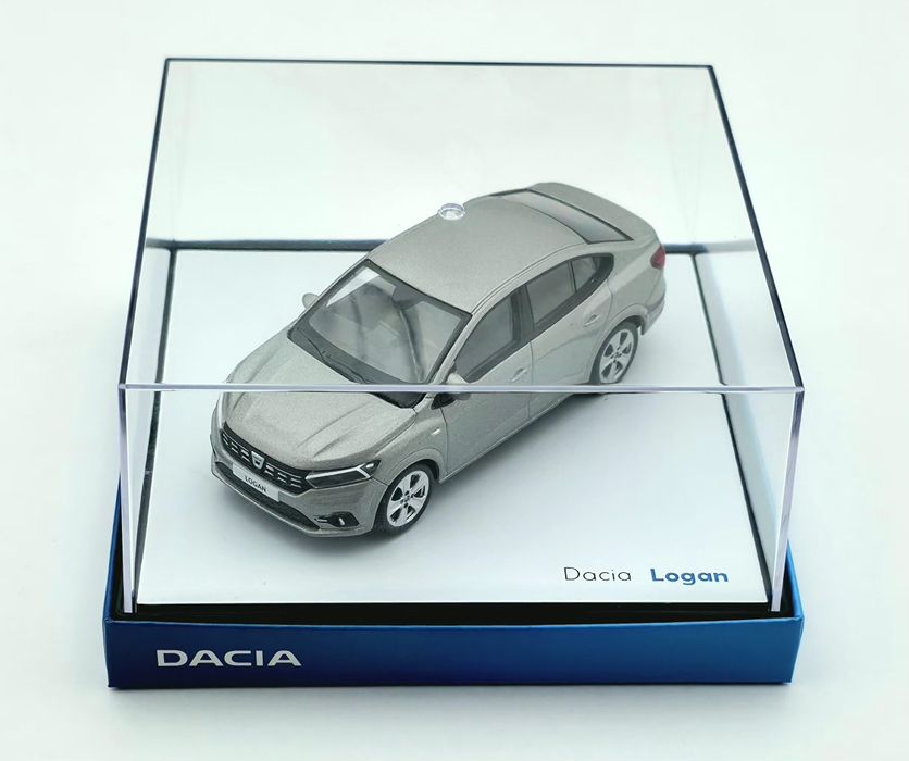 Macheta Dacia Logan 2021 1:43 Norev Dealer Pack