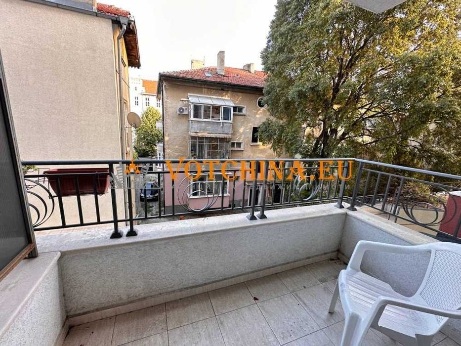 Продава се Двустаен апартамент в Варна, Гръцка махала - 81 кв.м за 3692 €/кв.м - Снимка #3