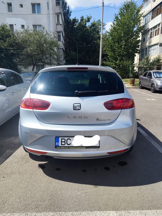 SEAT Leon 2011 — imagine 2