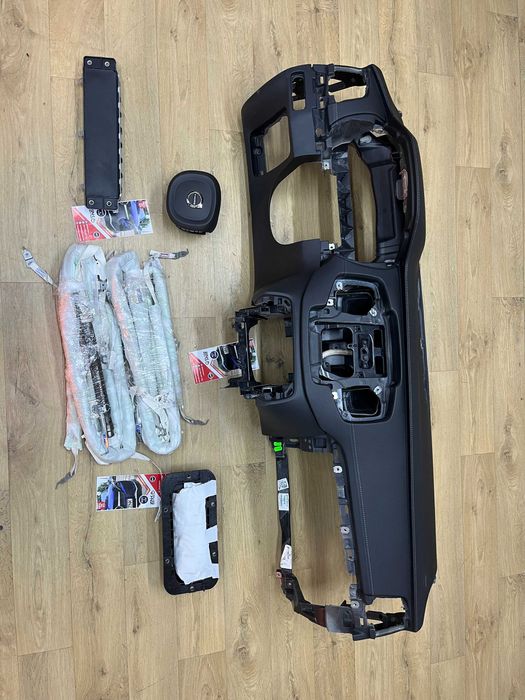 Volvo XC-90 - plansa bord - kit airbag volan pasager - set centuri