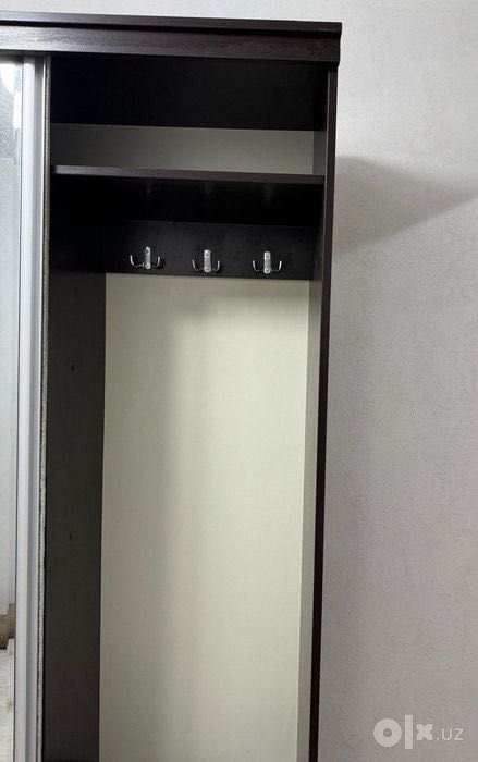 Продаю шкаф в отличном состоянии. Самовывоз!