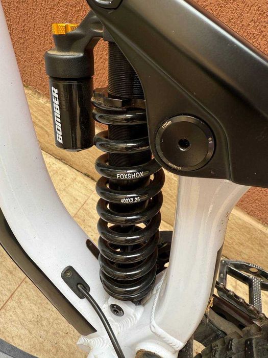 Продавам Колело CUBE Планинско колело cube two15_race