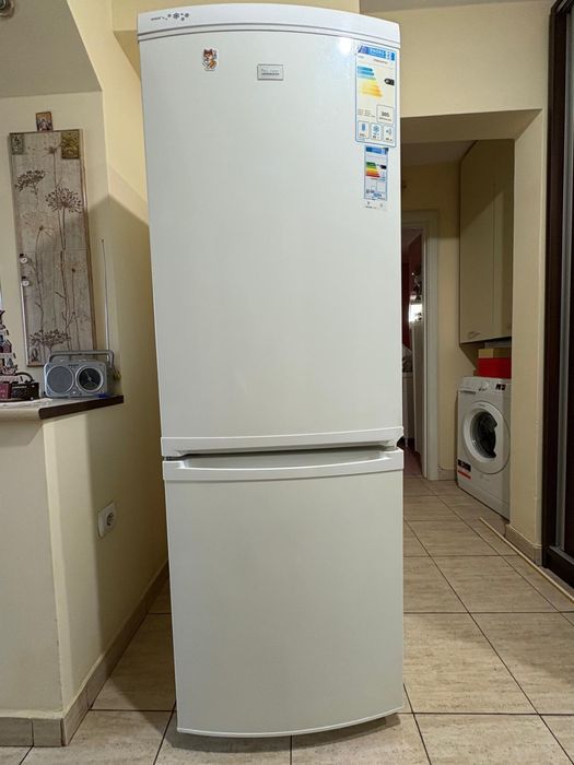 Frigider Zanussi neincoroorabil