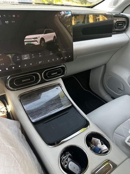 Leapmotor c11 гибрид фулл