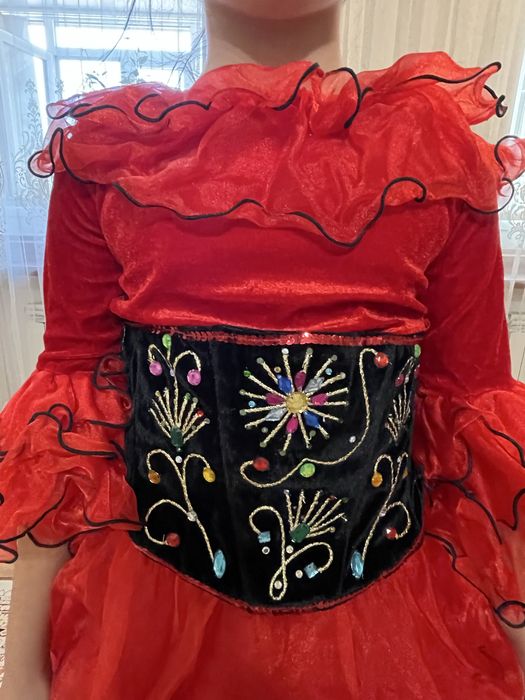 Продам платье для испанского танца