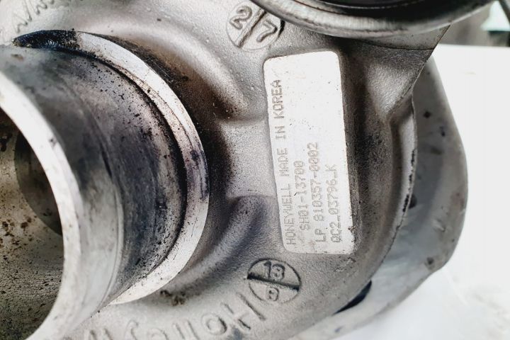 Turbo turbina turbosuflanta 2.2 D shy4 810357-0002 8103570002 Mazda 6