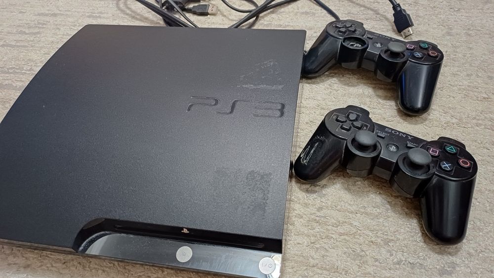 Продам Ps 3  Slim прошитая