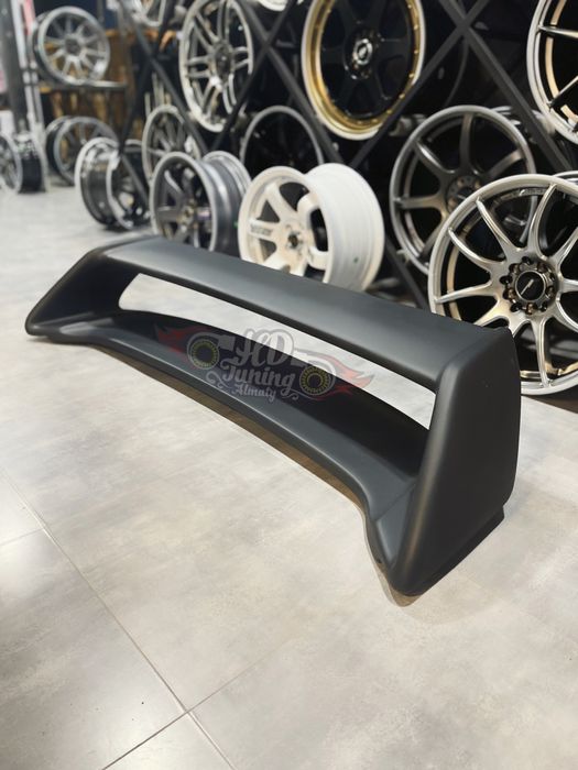 Спойлер STI V2 Subaru Legacy BD