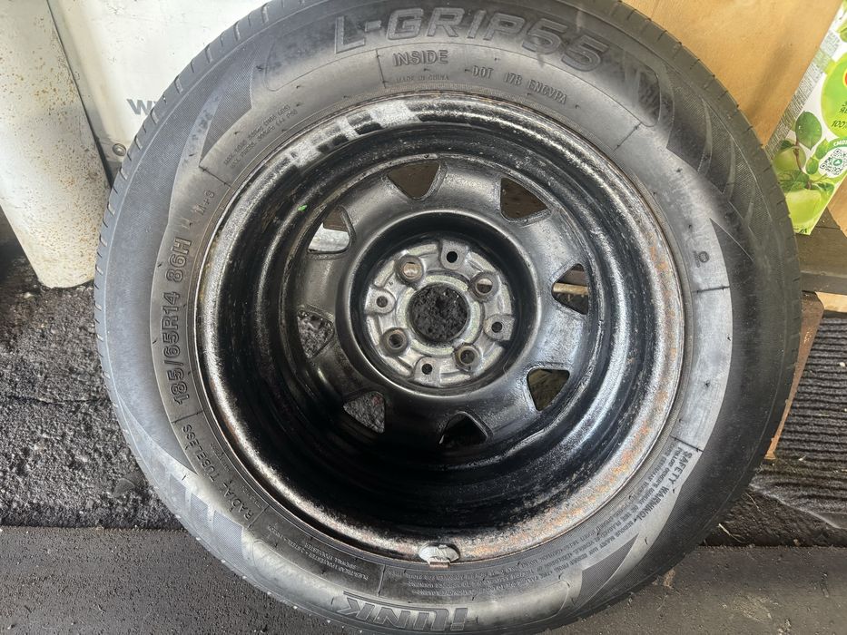 Ауди 80, резина с дисками