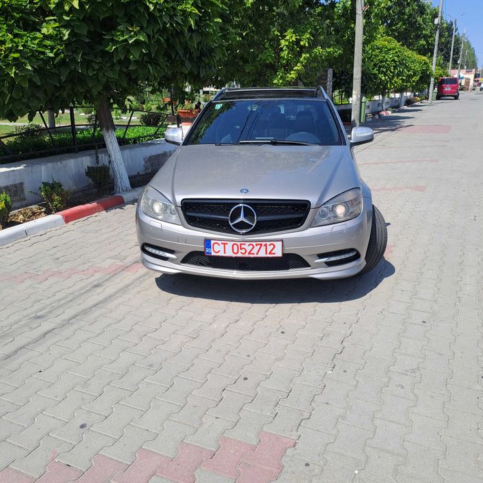Mercedes Benz C220