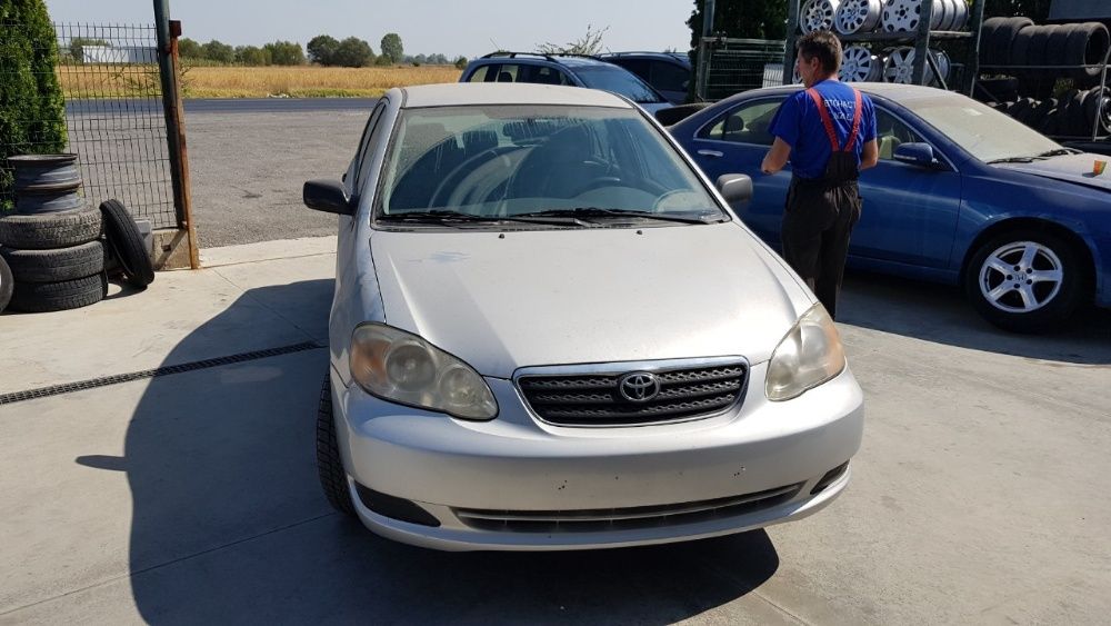 Toyota Toyota Corolla 1.8 за части