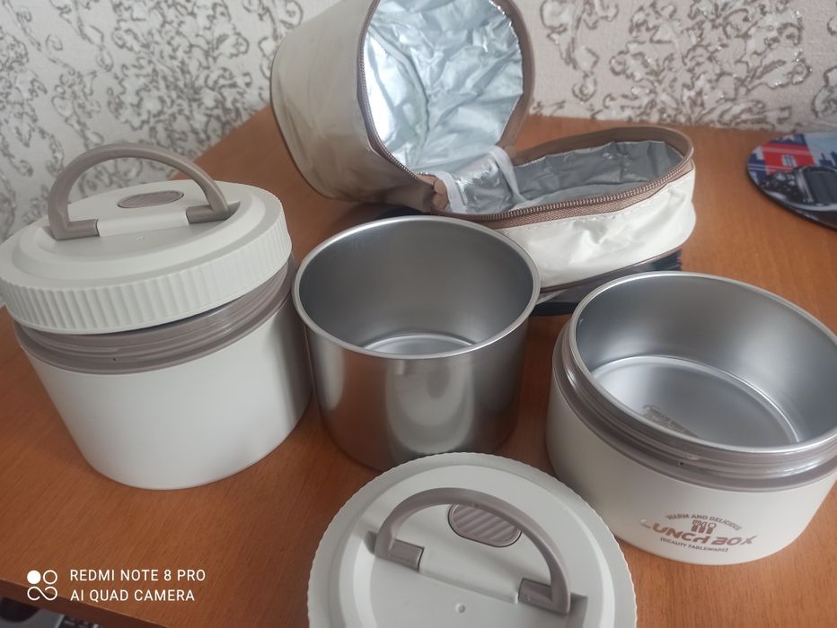 Продам термос для еды