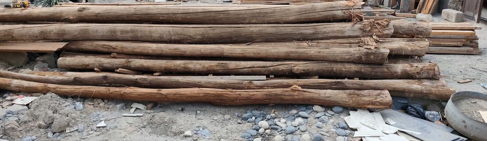 Доски , страпилы