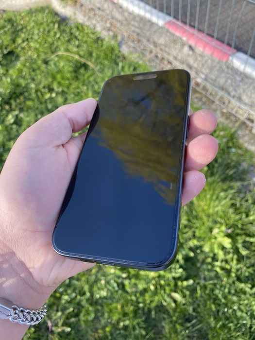 Vand iphone 15 pro 128gb