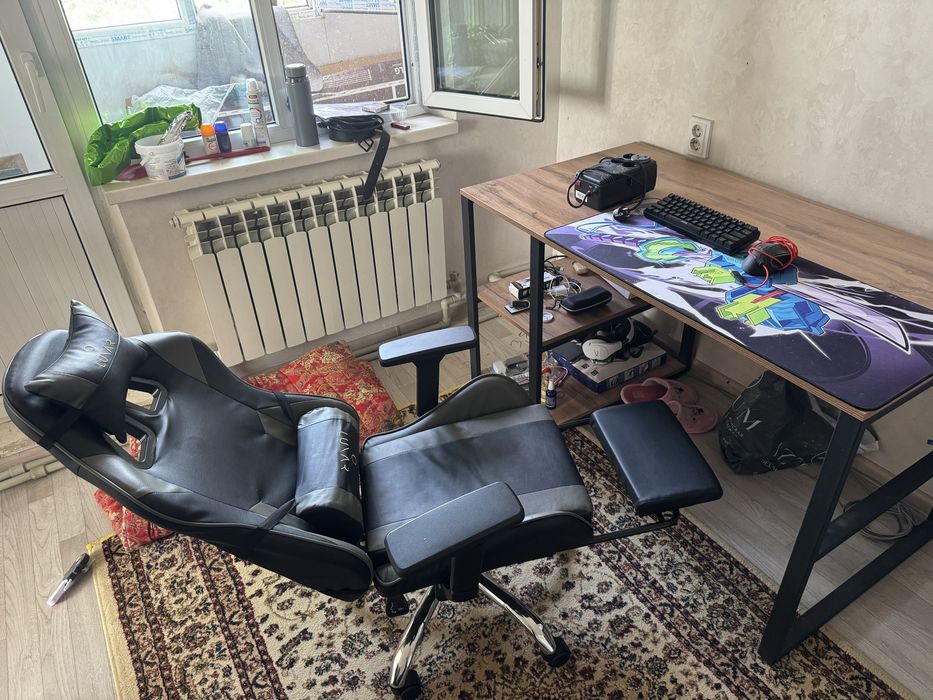 Срочно продам стол