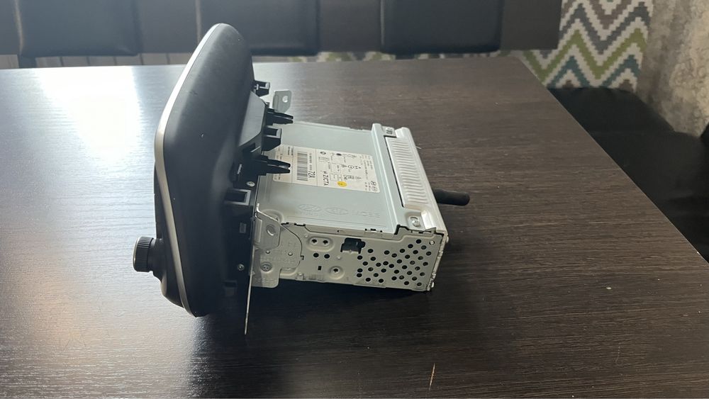 Продам автомагнитолу