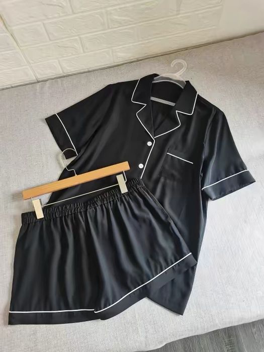 Продам пижаму под шелк