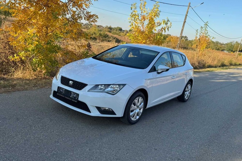 Seat Leon 3 1.6TDi - ScauneÎncălzite, Clima, Navi | În stare Excelentă