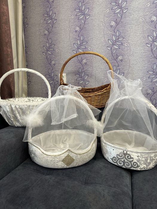 Продам коржын, корзинки