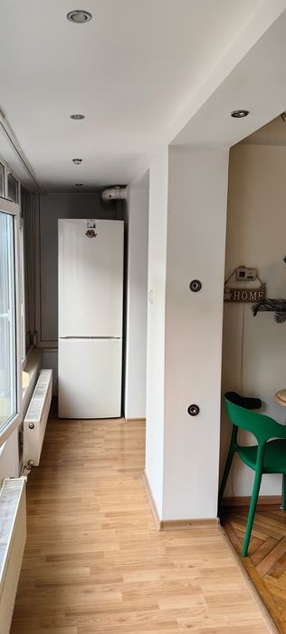 Închiriez garsonieră zonă centrală (lângă magazinul Dunărea / Winmark)