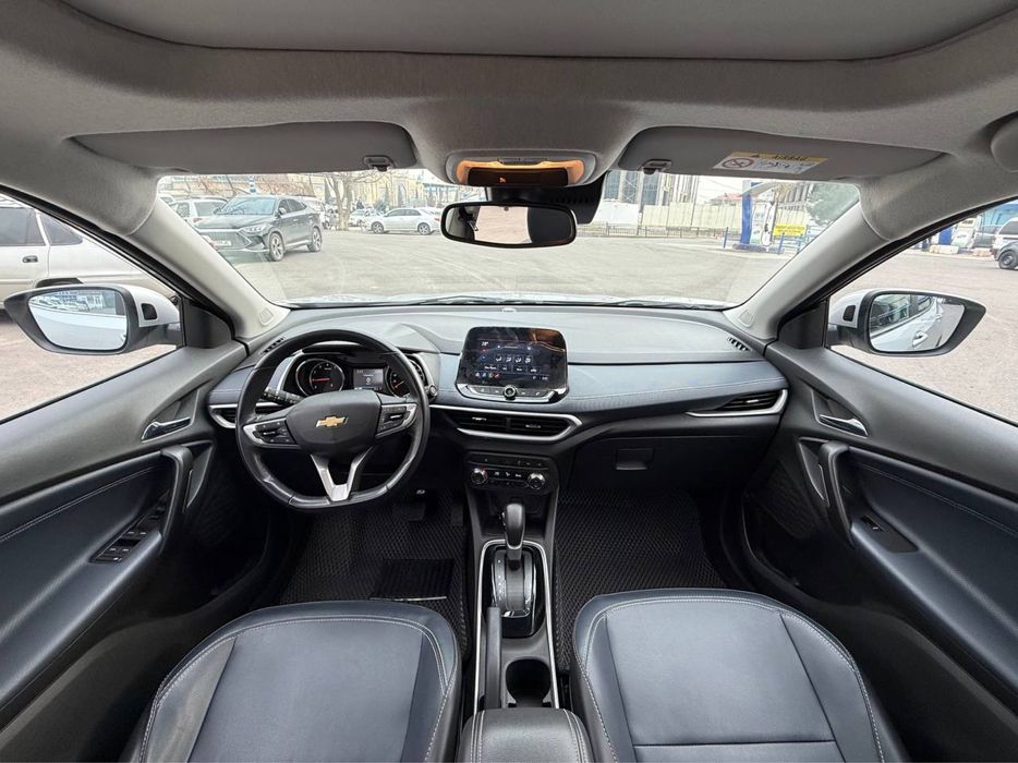 Продаётся Chevrolet Tracker 2 Premier 2023 года