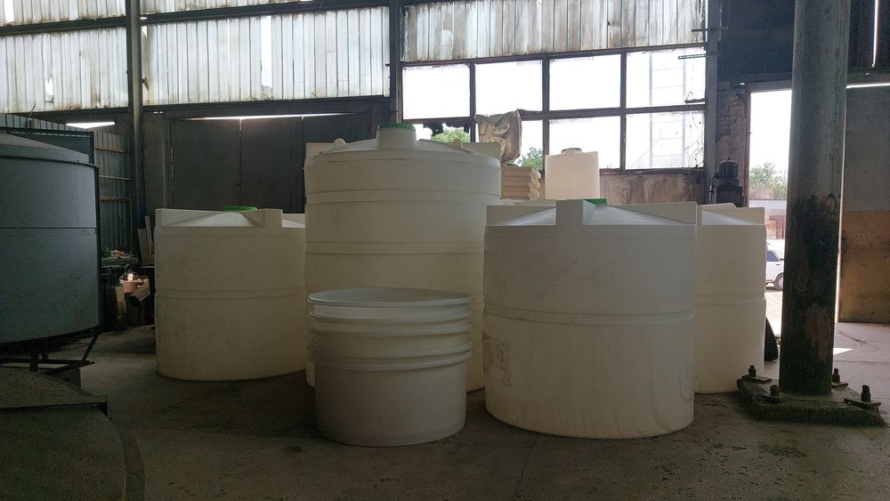 Емкость. бак.бочки для хранение воды 10000 литров