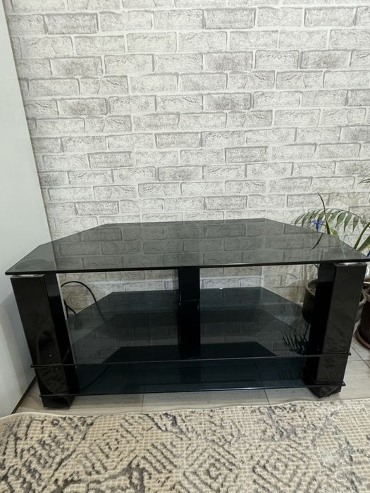 Подставка под телевизор