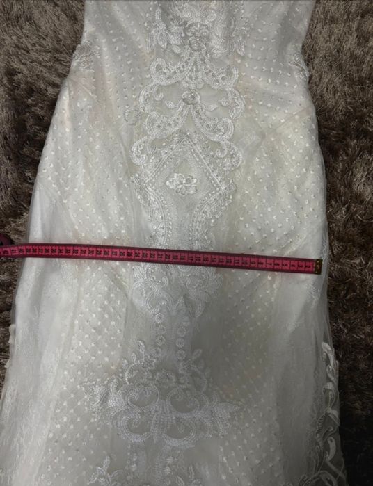 Rochie mireasă  alba