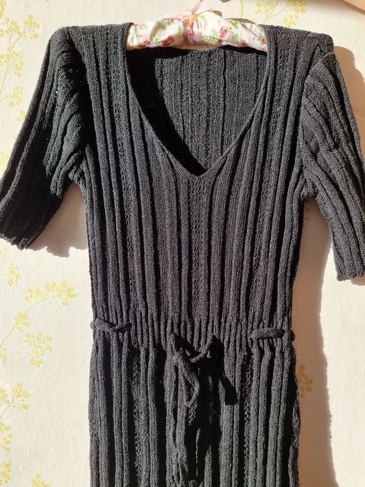 Продам платье размер 48