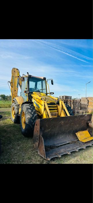 De vanzare buldo komatsu 2003