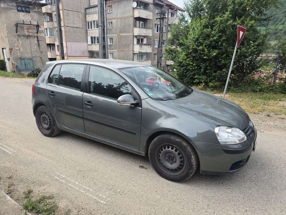 Volkswaagen golf 5 1.6 benzina