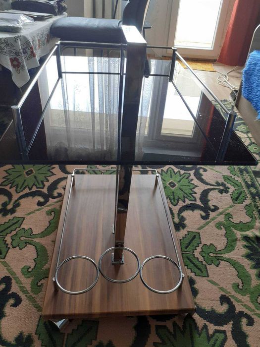 Подвижна Маса / Бар за напитки