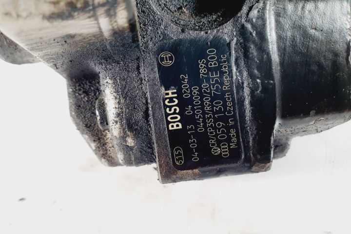 Pompa inalta presiune injectie  2.7 3.0 tdi bpp bmk  0445010090 059130755e Audi A8 D3/4E seria