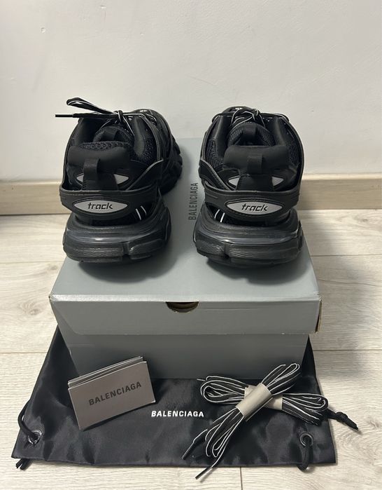 Balenciaga track negru