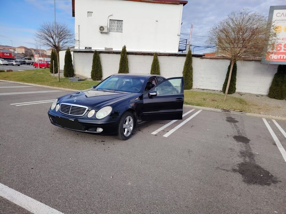 Mercedes e class w211