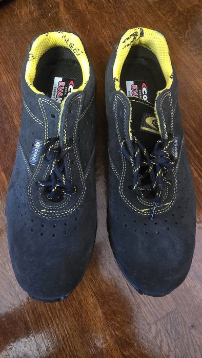 Работни обувки от естествена кожа