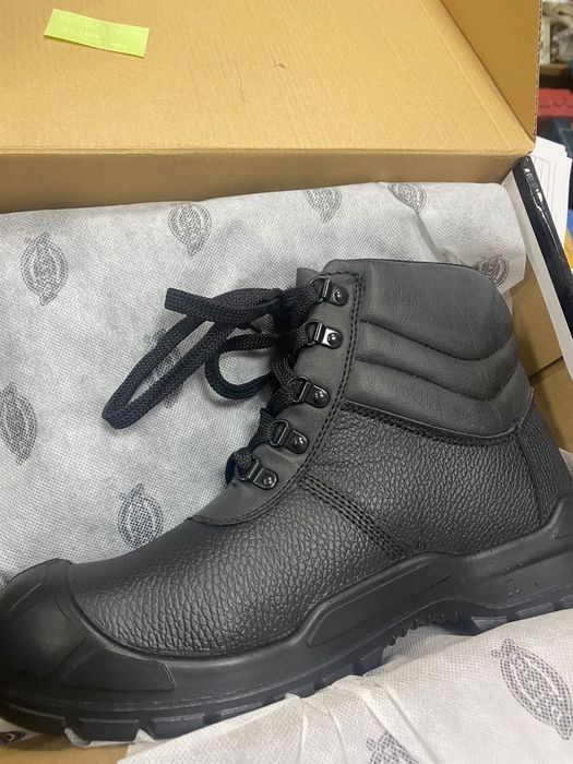 Спец ботинка Dickies